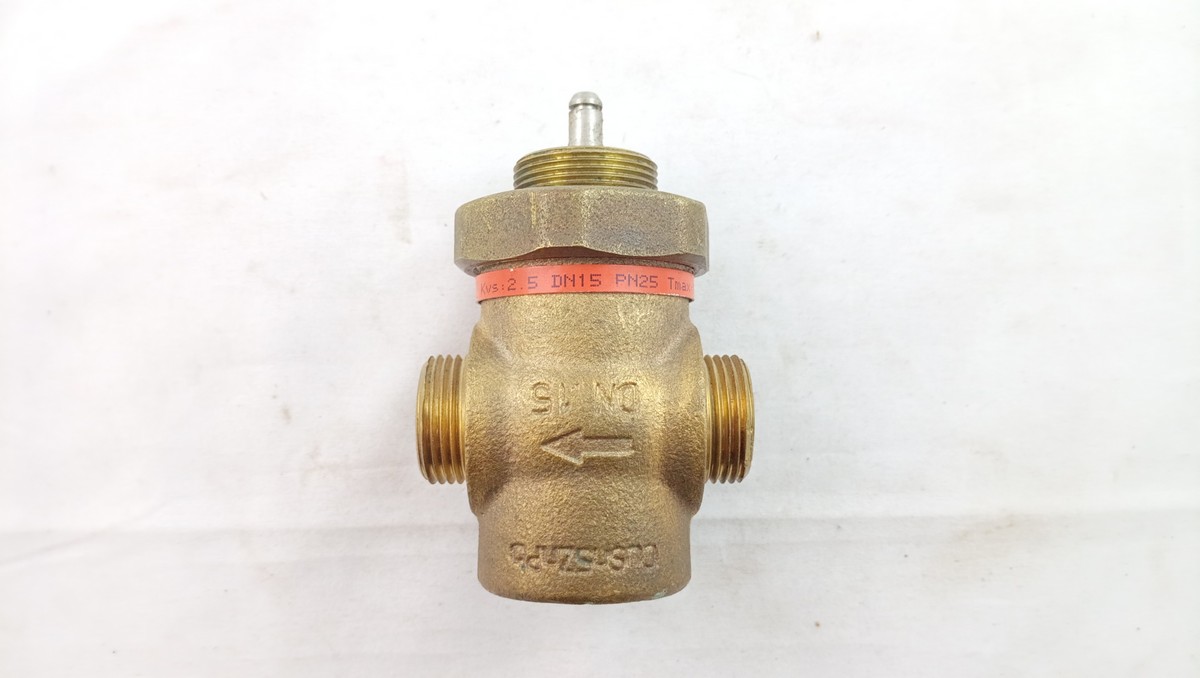 Danfoss 065B2015 - VM 2 регулирующий клапан Ду15 Kvs 2,5
