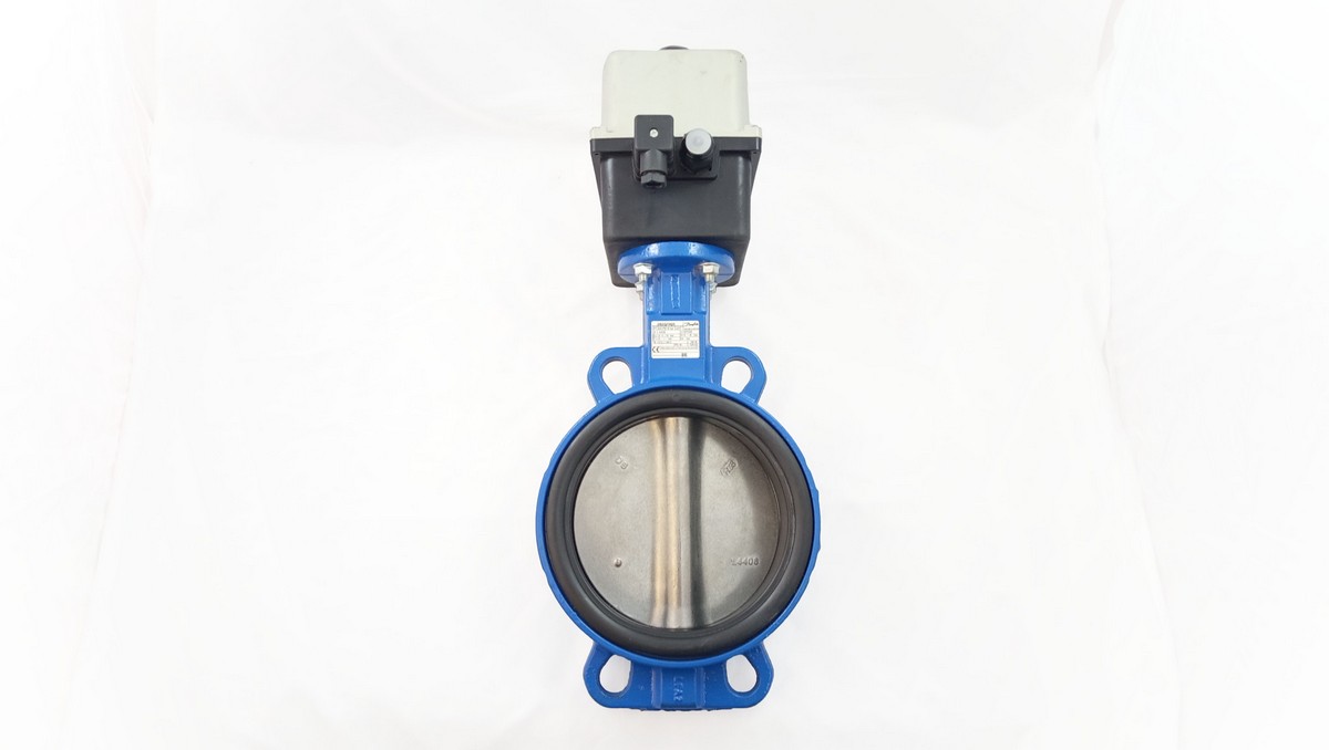 Danfoss 082G7405 - VFY-WA затвор дисковый DN150 PN16 корп. GG25 с центр. проуш.; Диск- AISI 316; упл. EPDM; с приводом 230В перем. ток, 45 Вт, 30 сек Использовать ответные фланцы по ГОСТ 33259-2015 исполнение В, тип 01