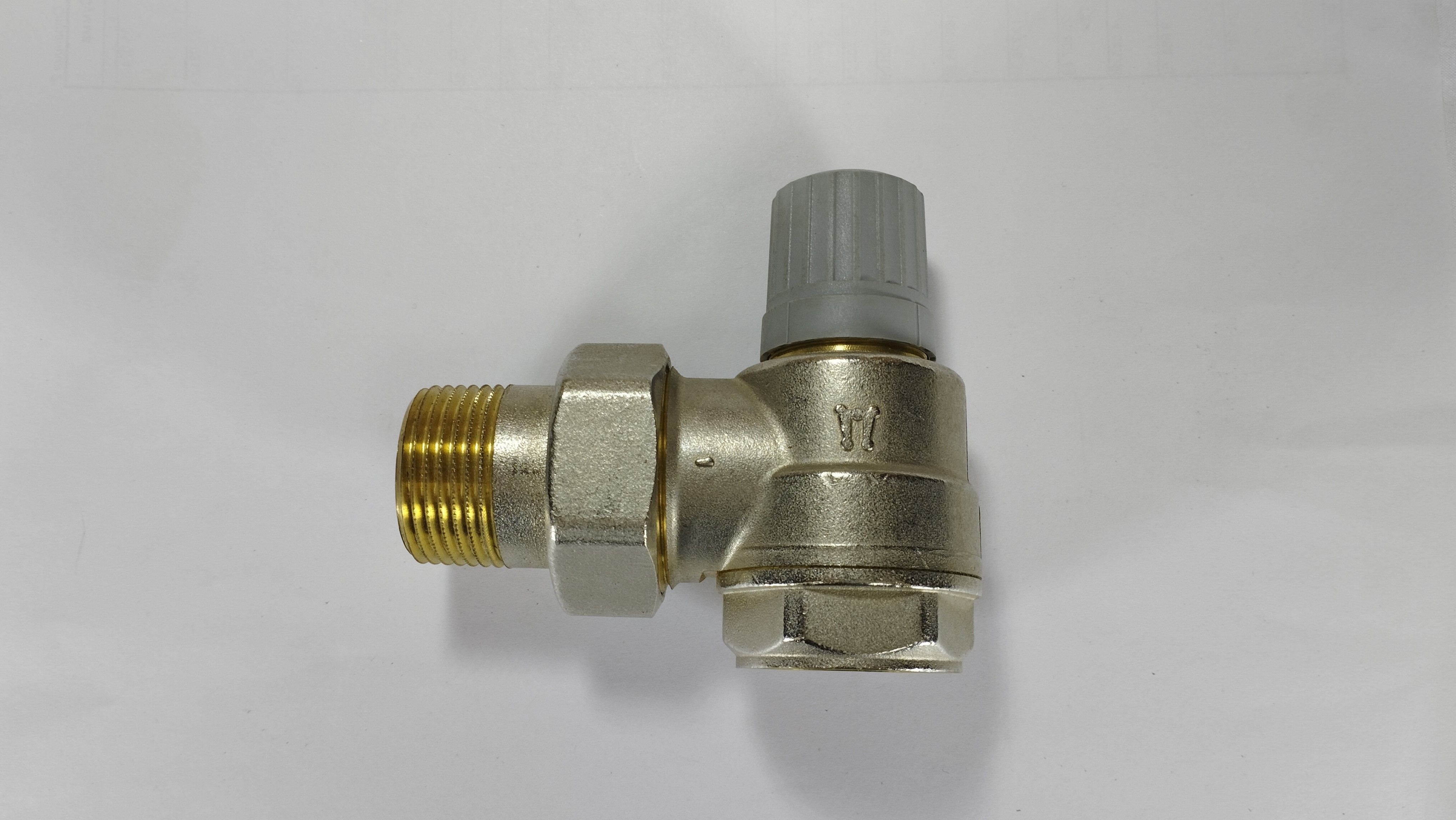 Клапан 013L3747 RTD-G-25 для однотрубной системы угловой Danfoss