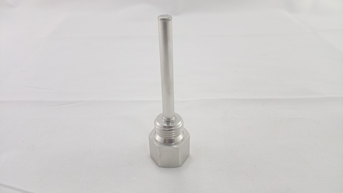 Danfoss 087B1190 - Гильза н.сталь для ESMU, 100мм