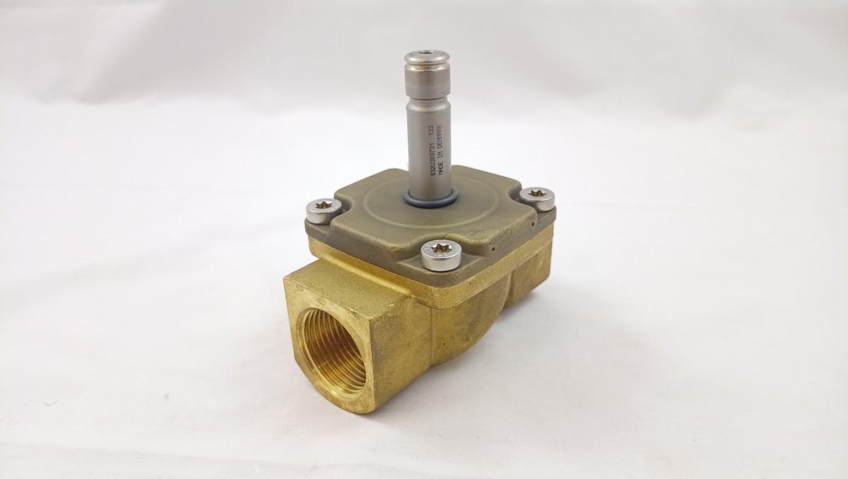 Danfoss 032U380702 - Клапан электромагнитный EV 225B, ДУ 25(пр. класс 0404004364)